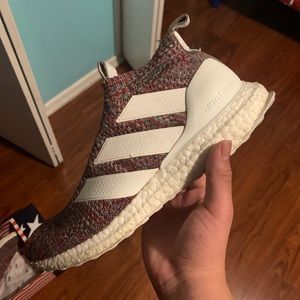 Adidas Kith ultra boost size 8.5 Men